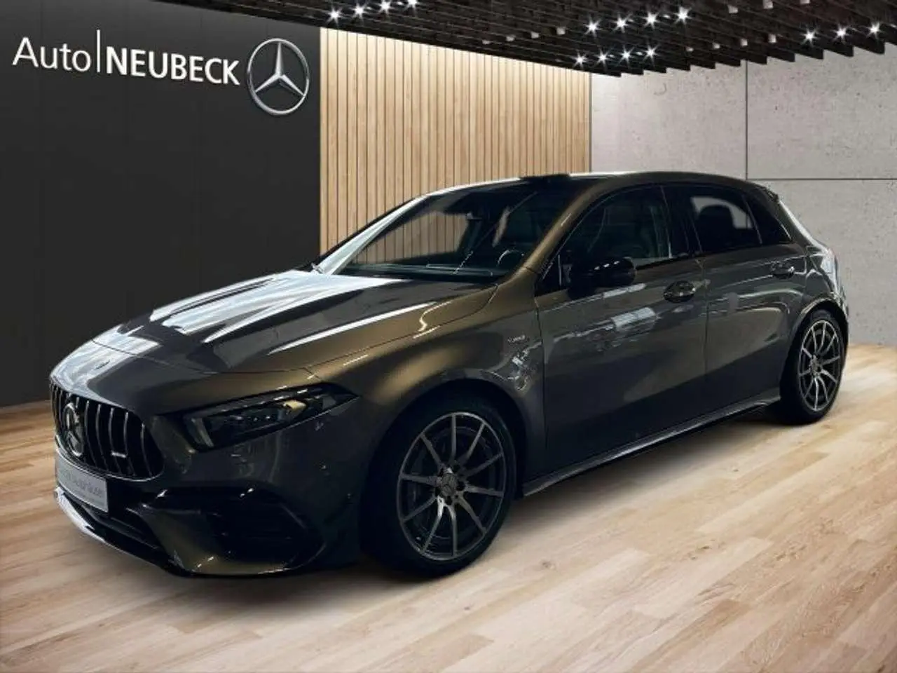 Photo 1 : Mercedes-benz Classe A 2022 Petrol