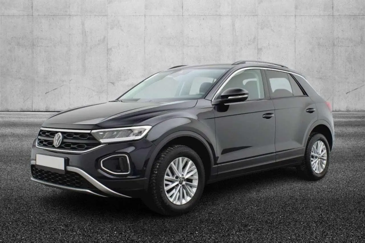 Photo 1 : Volkswagen T-roc 2023 Essence