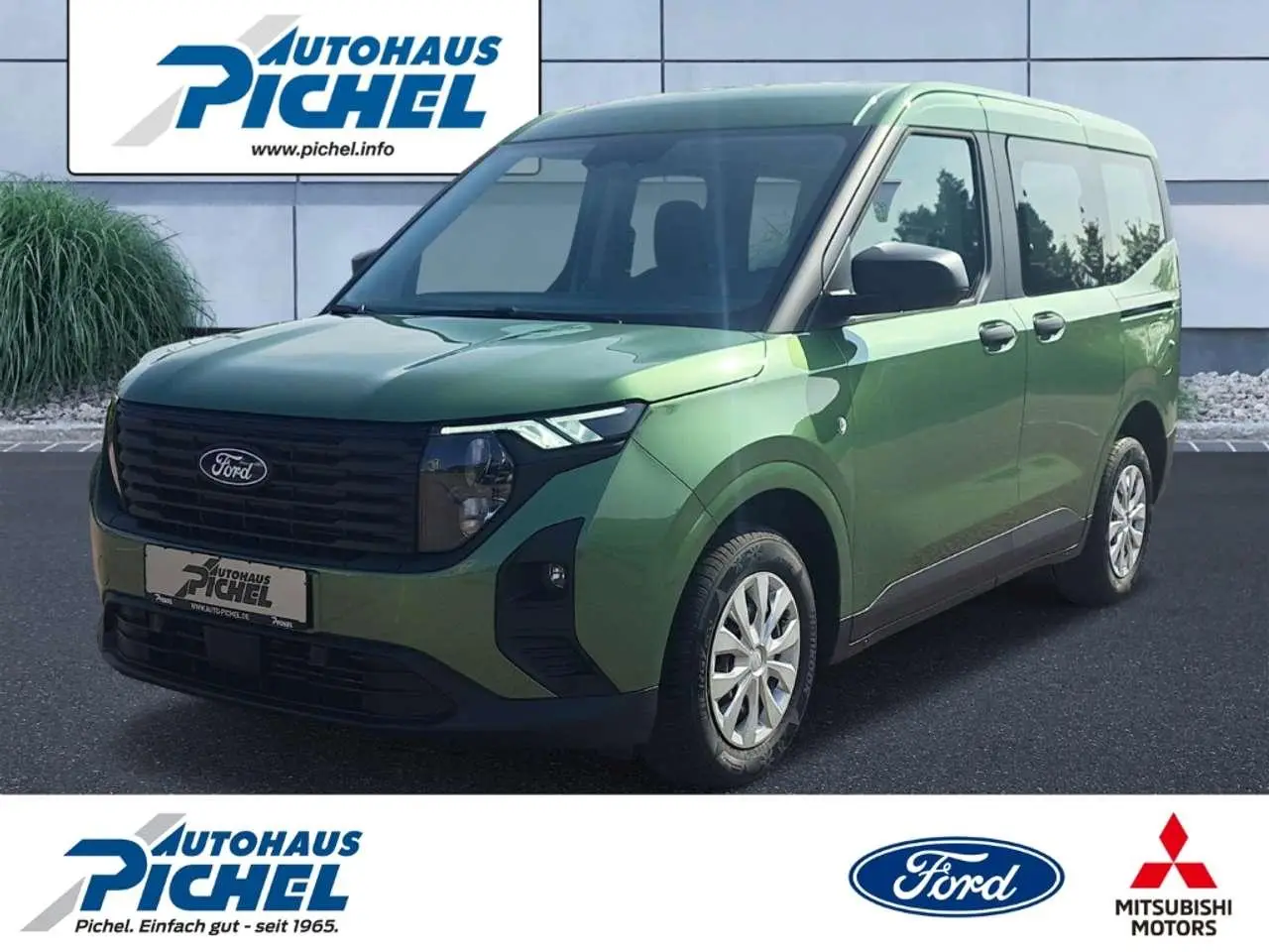 Photo 1 : Ford Tourneo 2024 Essence