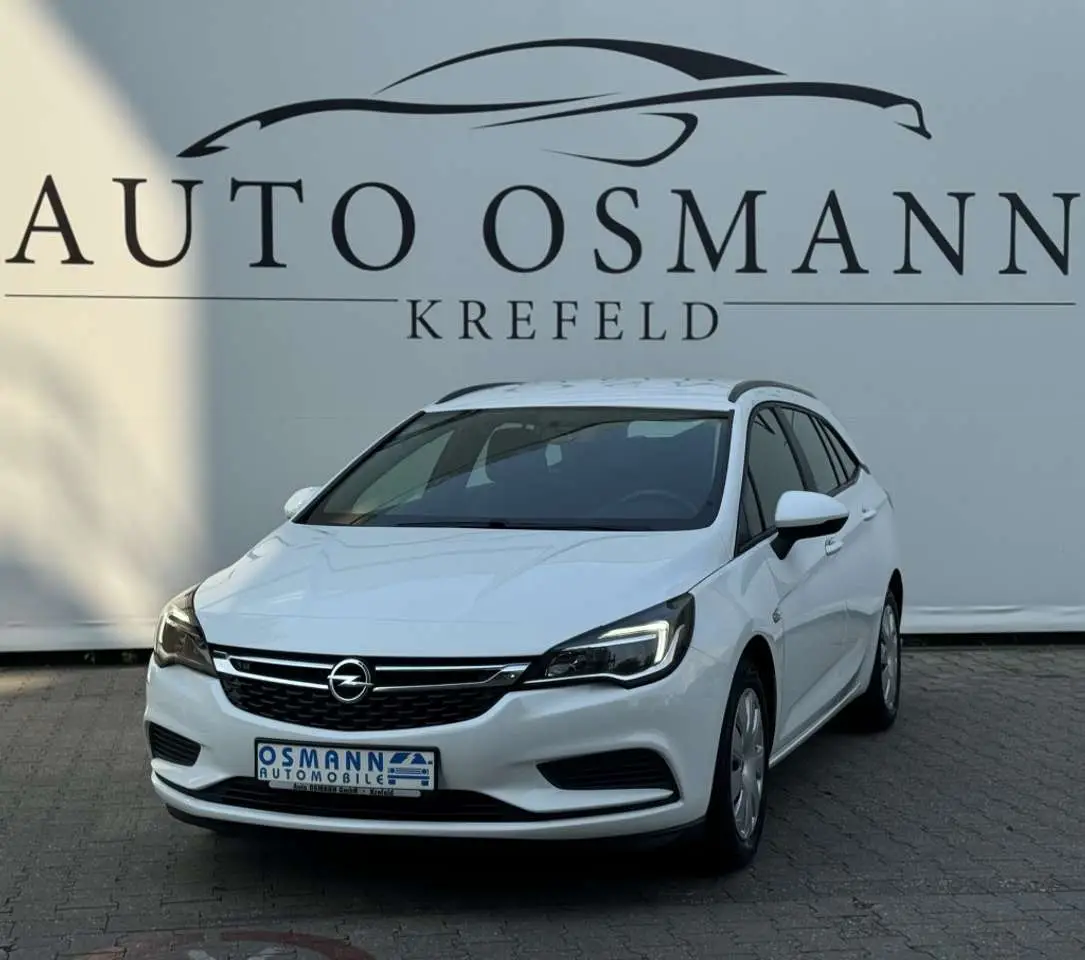 Photo 1 : Opel Astra 2019 Diesel