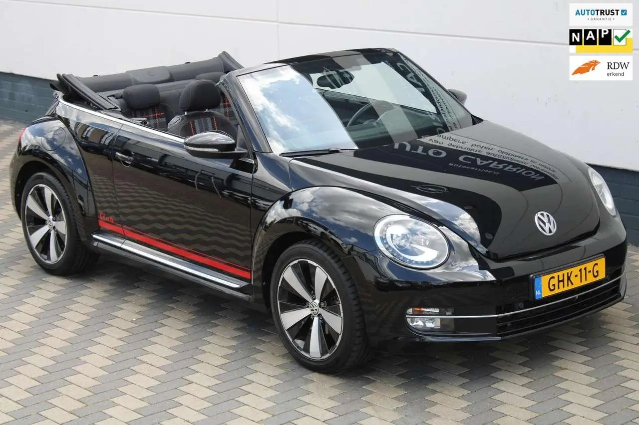 Photo 1 : Volkswagen Beetle 2015 Petrol