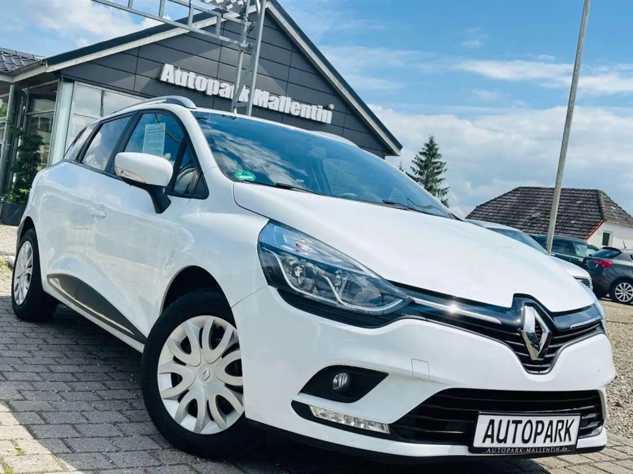 Photo 1 : Renault Clio 2020 Essence