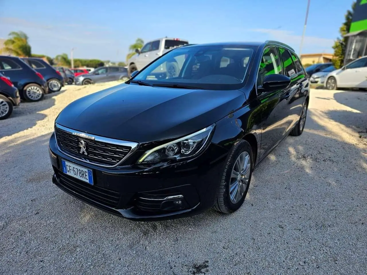 Photo 1 : Peugeot 308 2021 Diesel