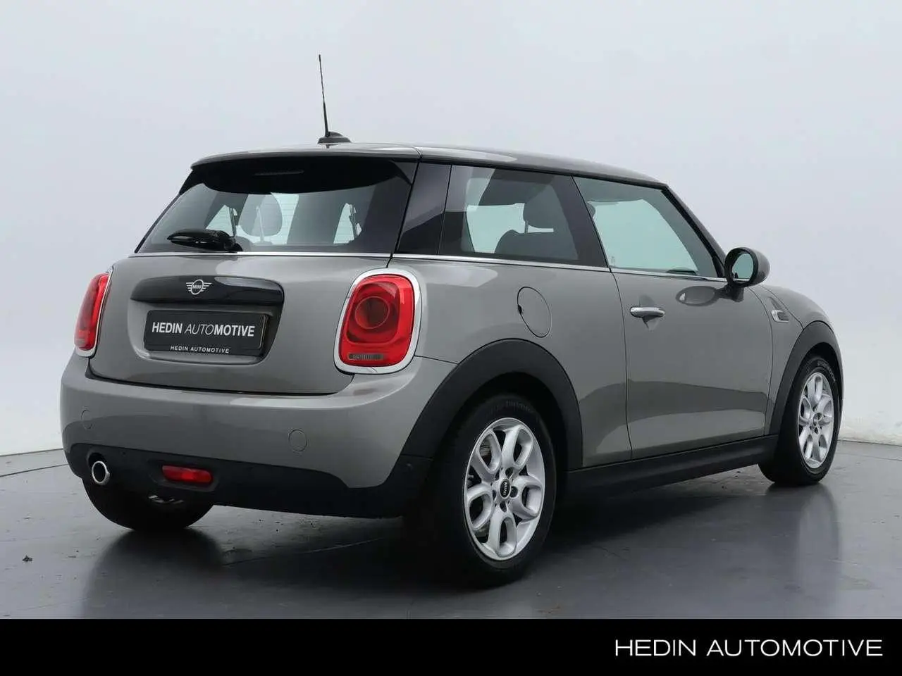 Photo 1 : Mini Cooper 2019 Essence