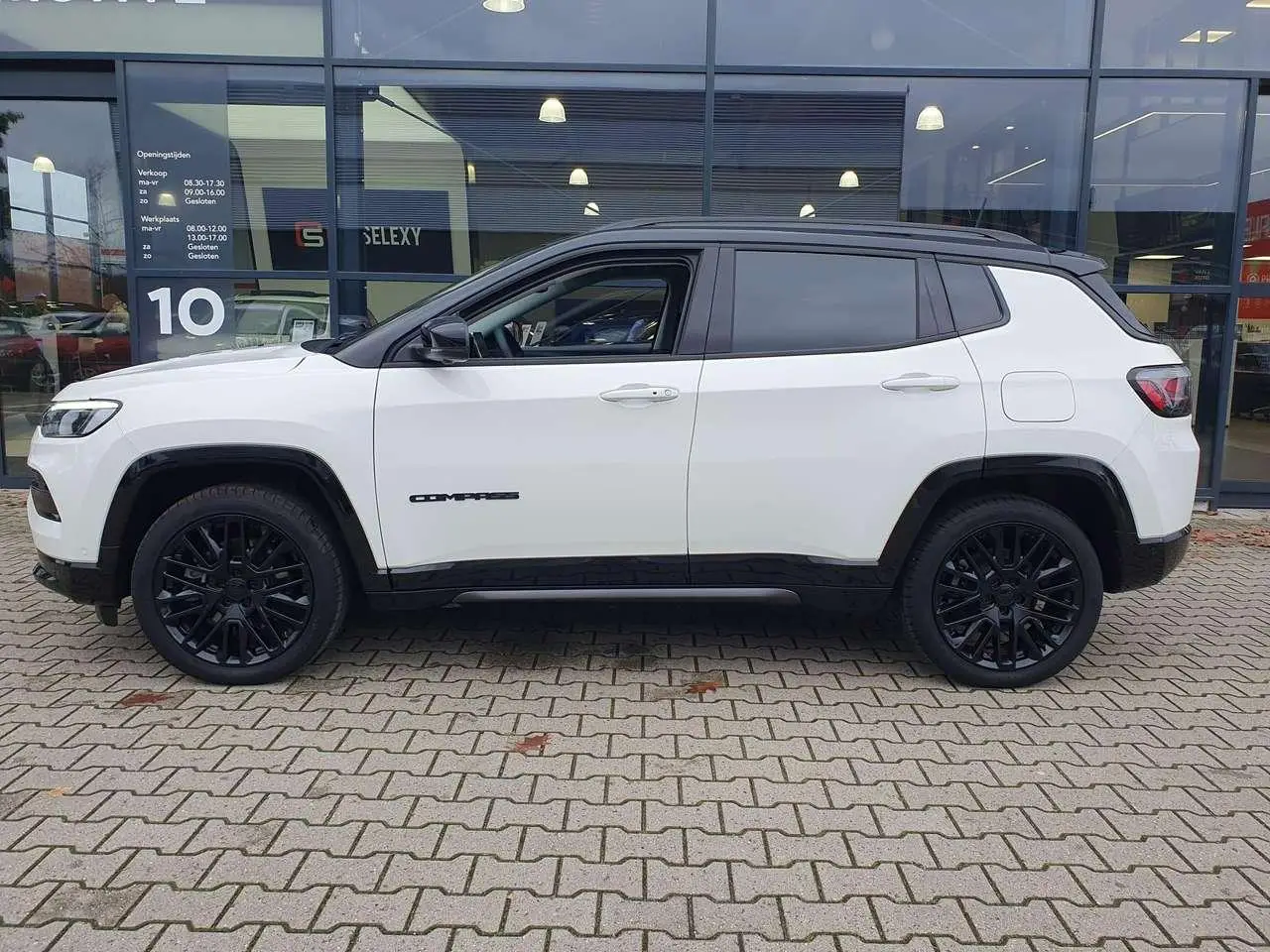 Photo 1 : Jeep Compass 2023 Hybride