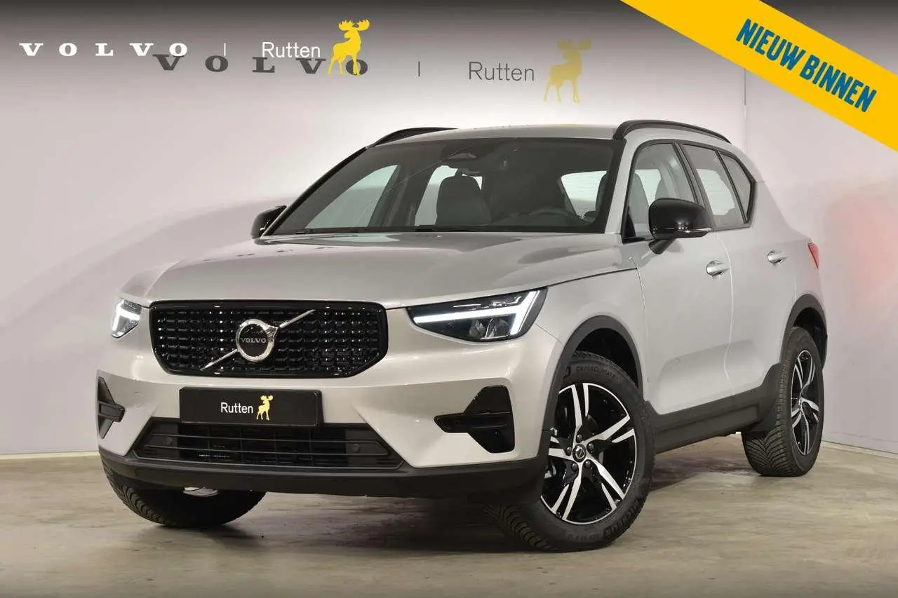 Photo 1 : Volvo Xc40 2024 Hybrid