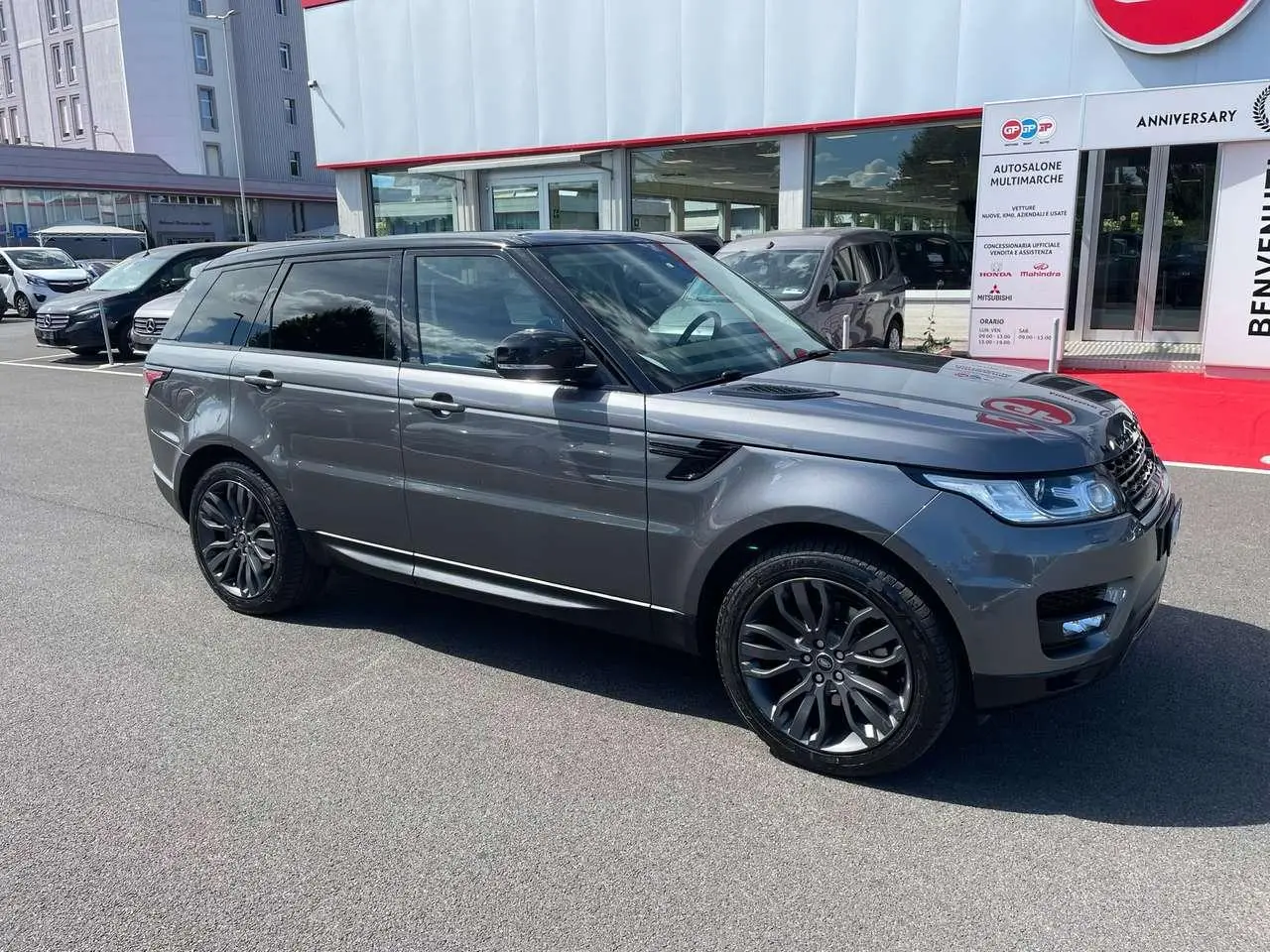 Photo 1 : Land Rover Range Rover Sport 2017 Diesel