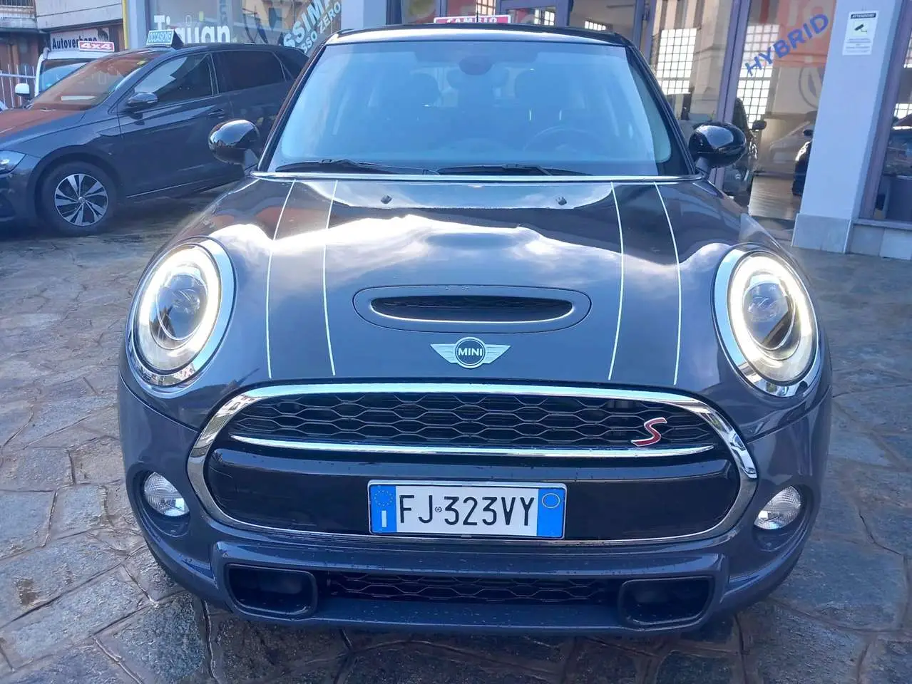 Photo 1 : Mini Cooper 2017 Diesel