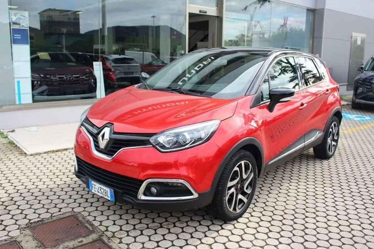 Photo 1 : Renault Captur 2016 Petrol