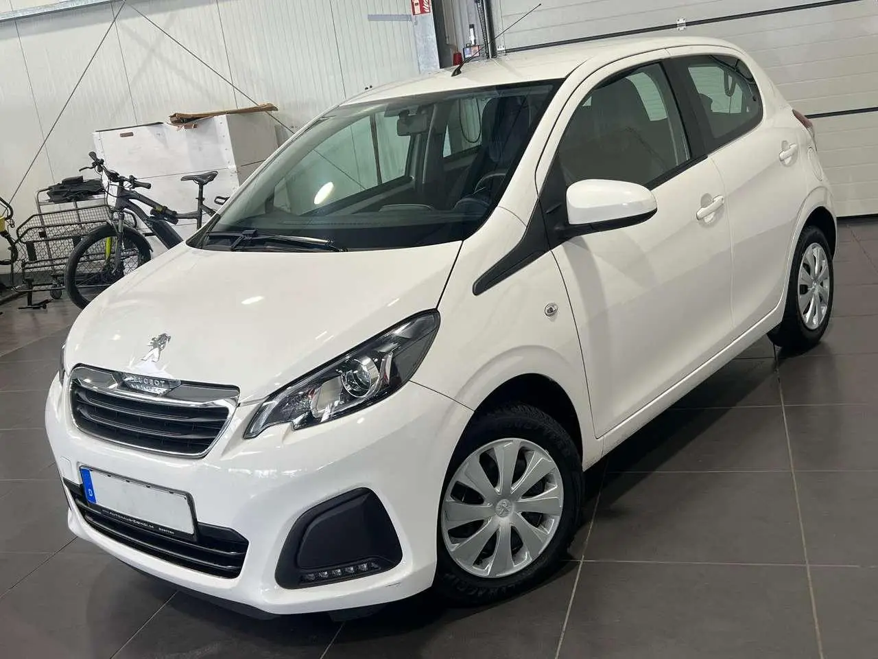 Photo 1 : Peugeot 108 2020 Essence