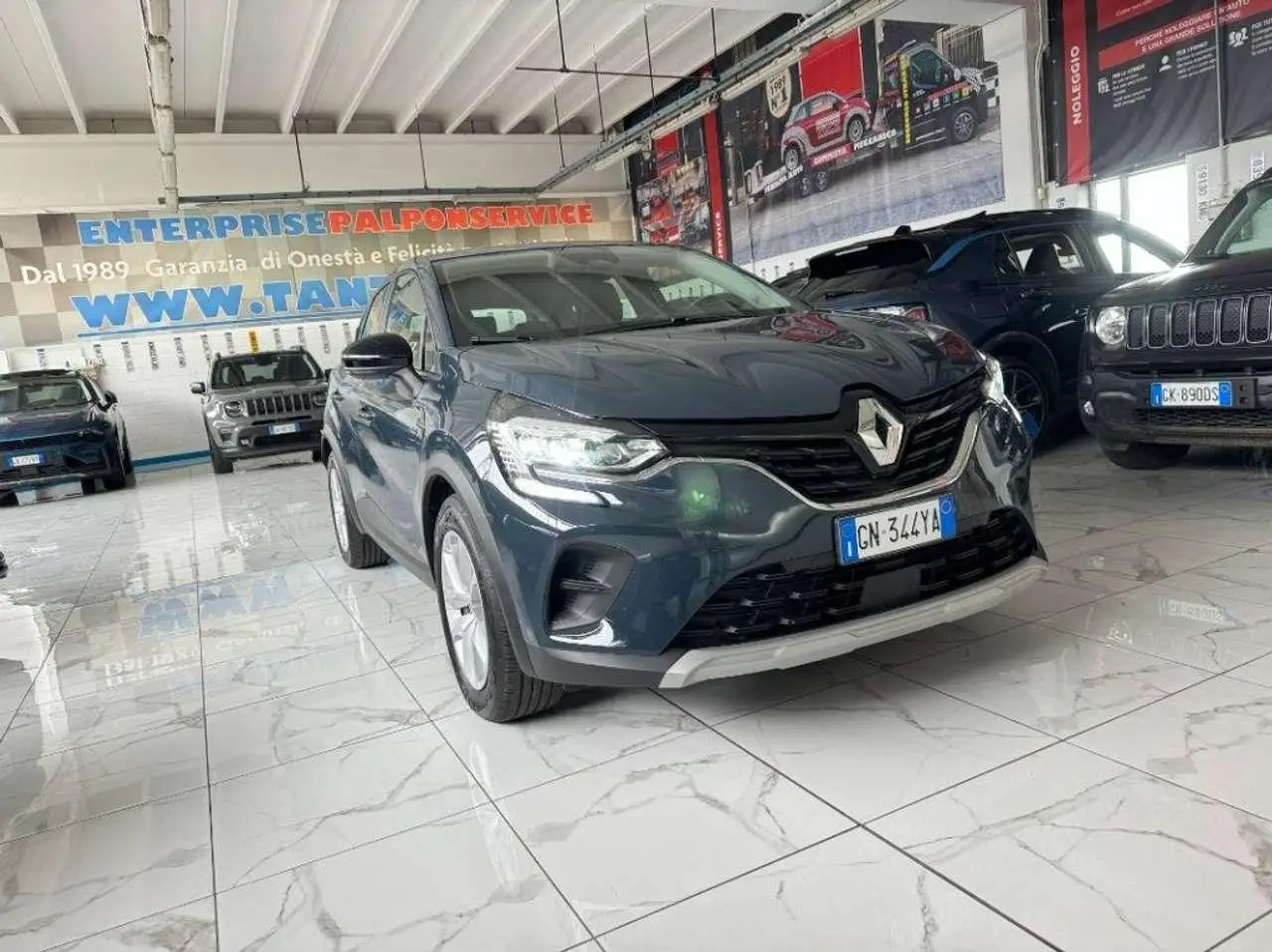 Photo 1 : Renault Captur 2023 Hybride