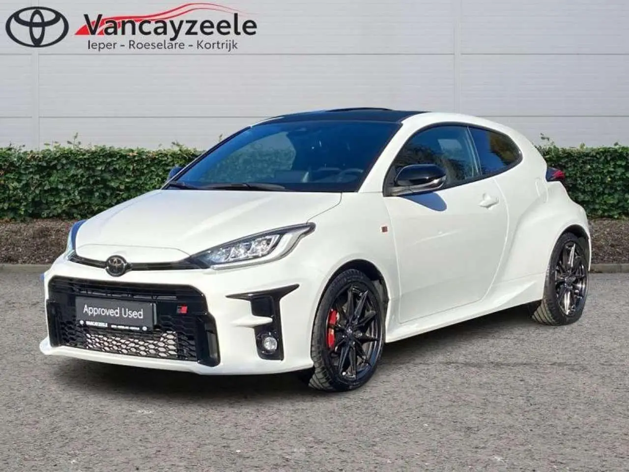 Photo 1 : Toyota Yaris 2022 Petrol