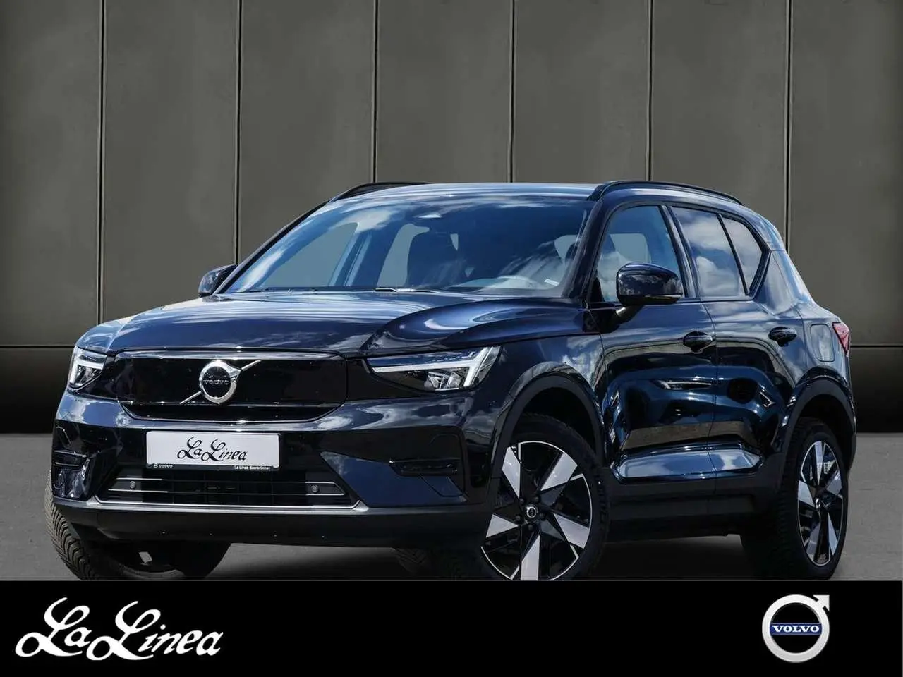 Photo 1 : Volvo Xc40 2023 Electric