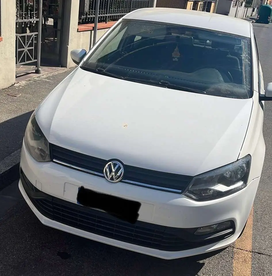 Photo 1 : Volkswagen Polo 2017 Petrol