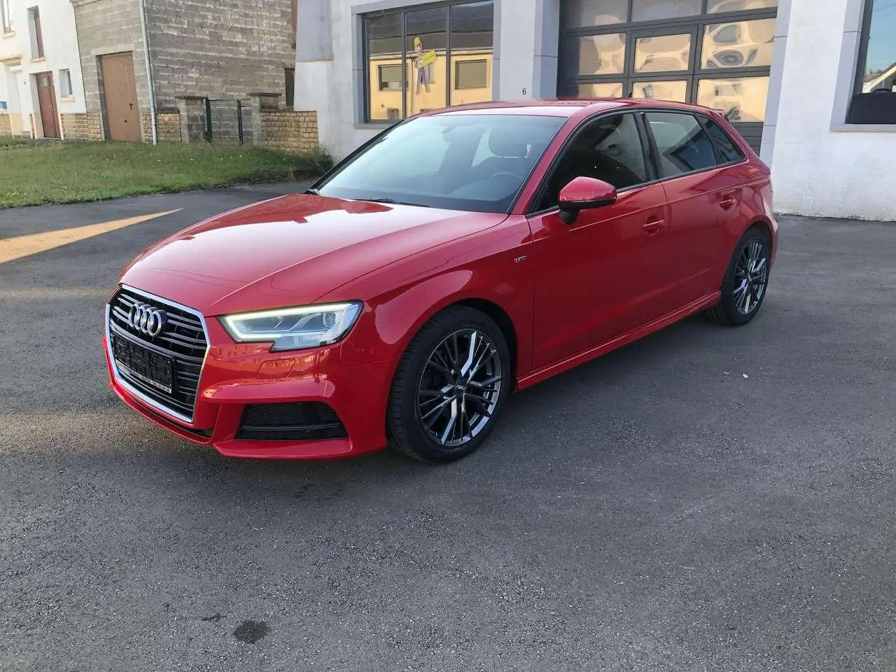 Photo 1 : Audi A3 2019 Essence