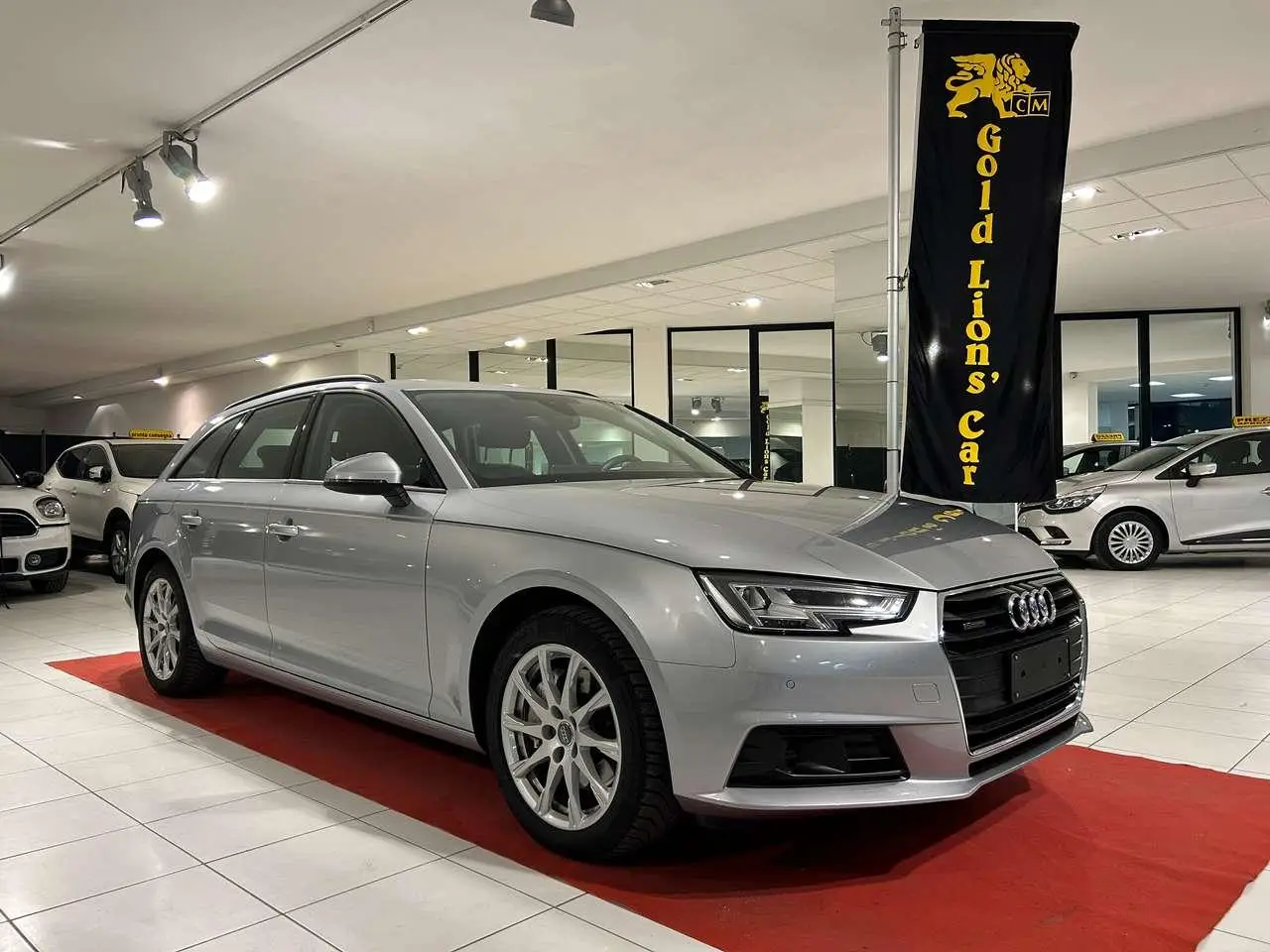 Photo 1 : Audi A4 2018 Diesel