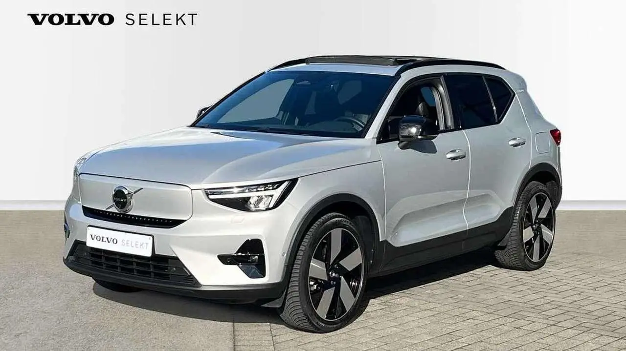 Photo 1 : Volvo Xc40 2023 Électrique