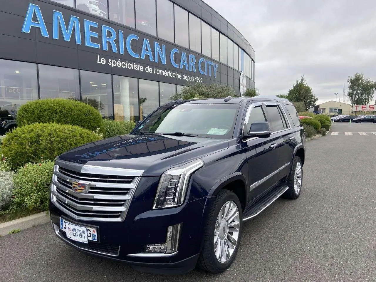 Photo 1 : Cadillac Escalade 2018 Petrol