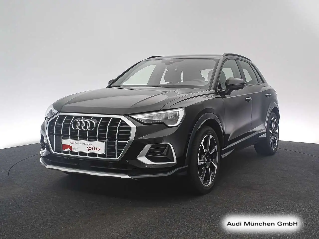 Photo 1 : Audi Q3 2020 Essence