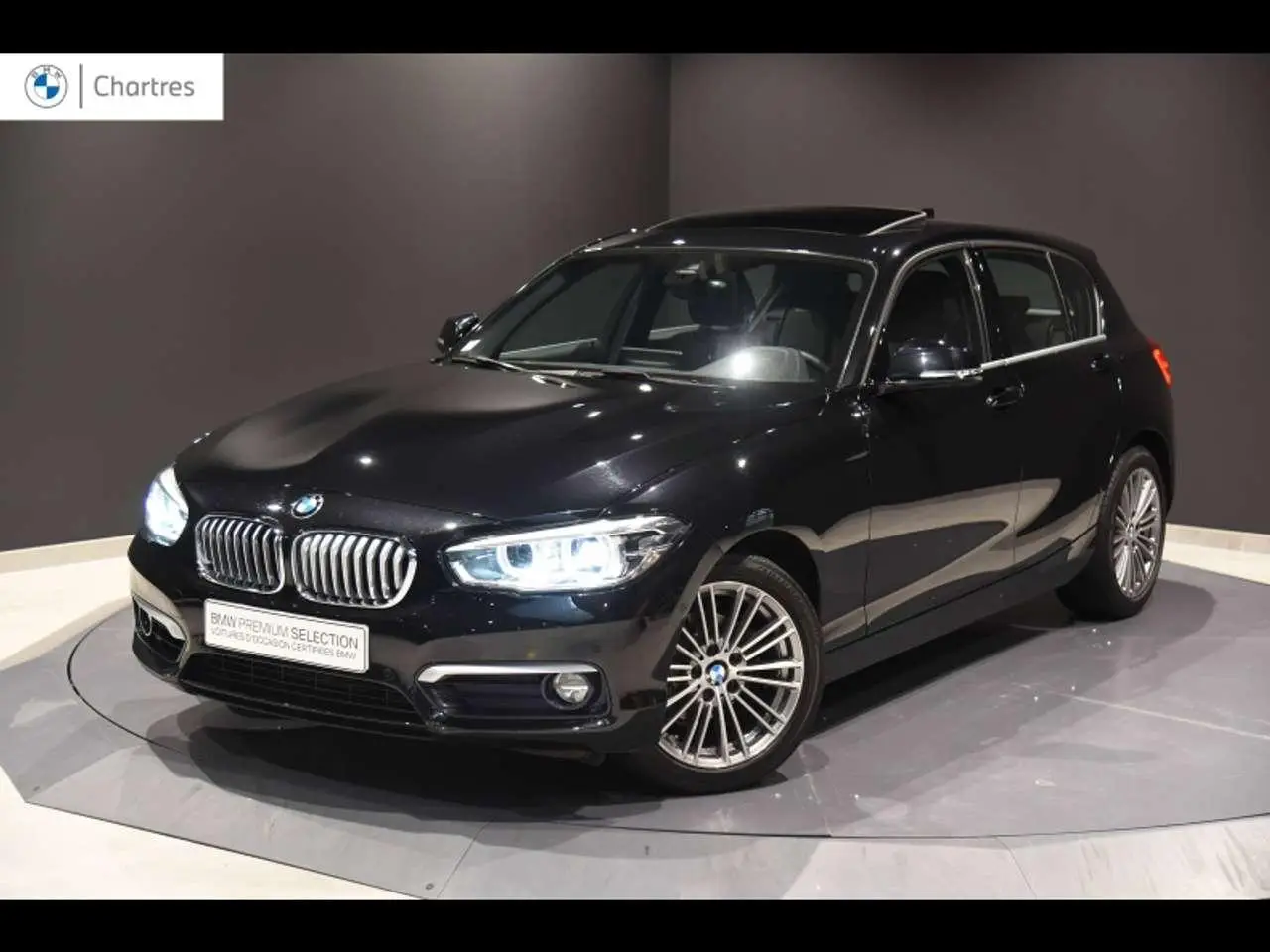 Photo 1 : Bmw Serie 1 2018 Petrol