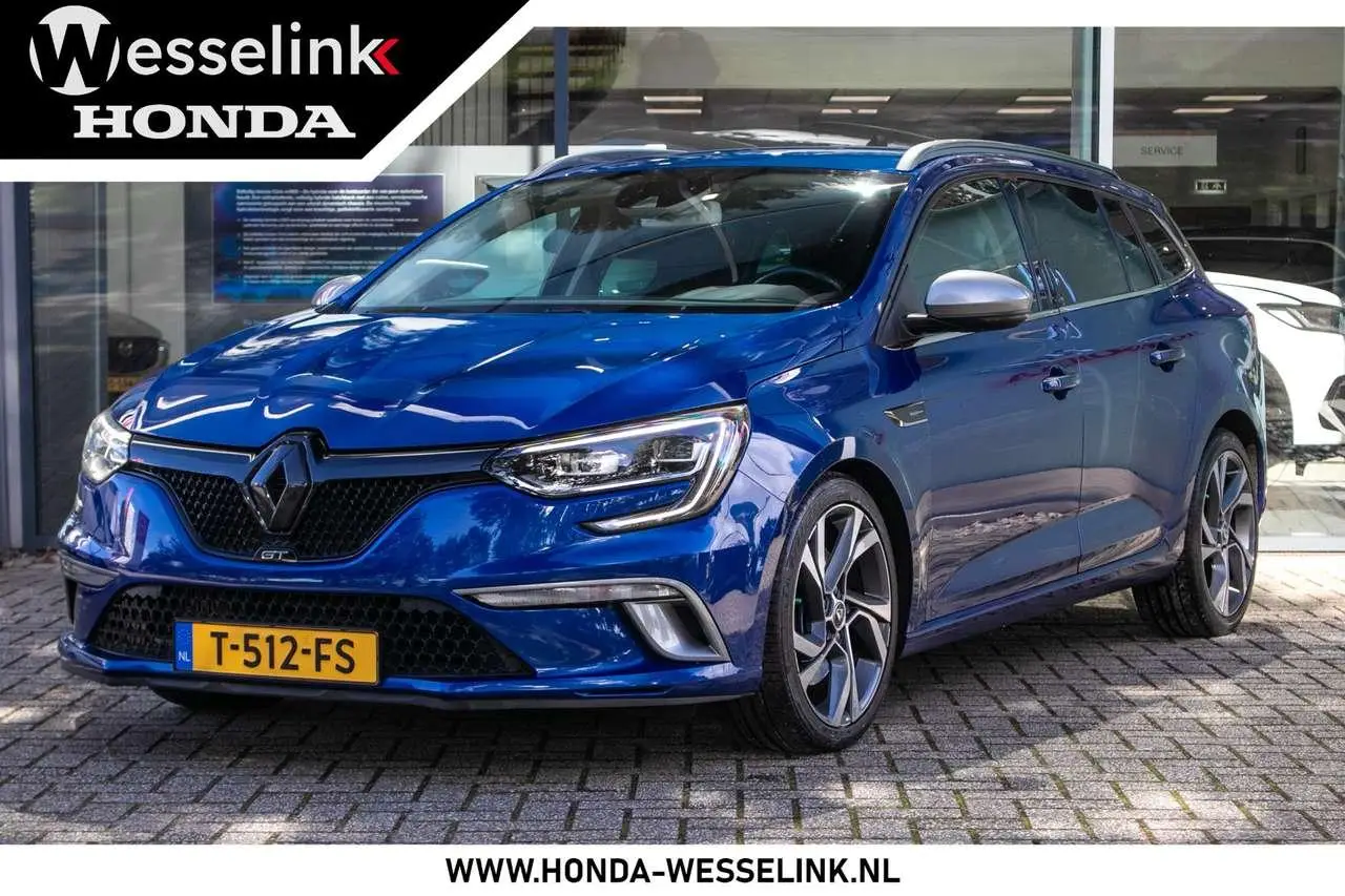 Photo 1 : Renault Megane 2018 Essence