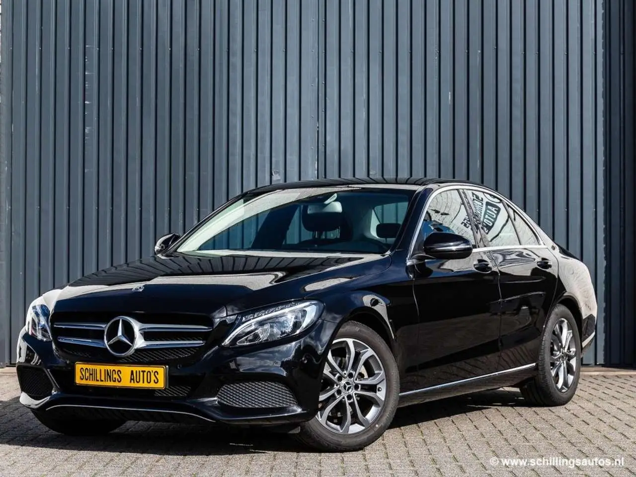 Photo 1 : Mercedes-benz Classe C 2018 Petrol