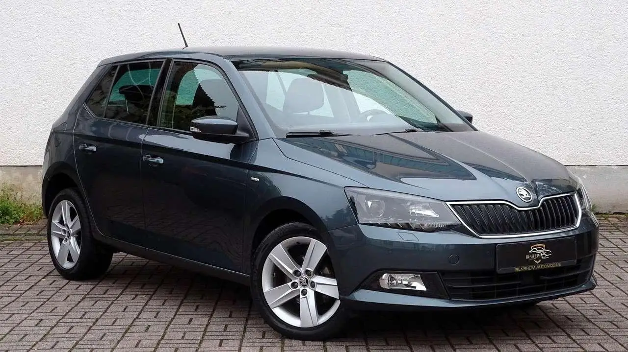 Photo 1 : Skoda Fabia 2017 Petrol