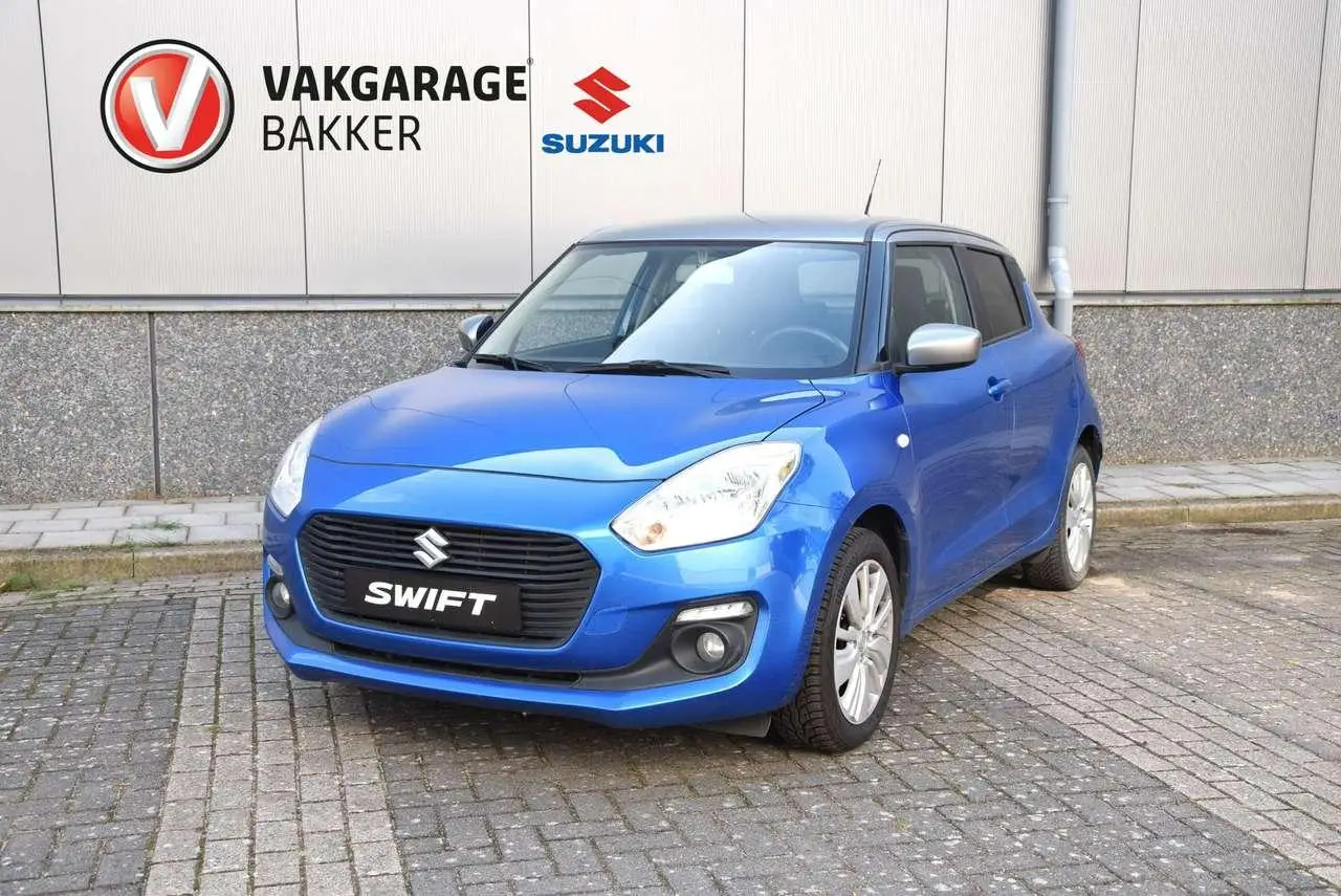 Photo 1 : Suzuki Swift 2021 Essence