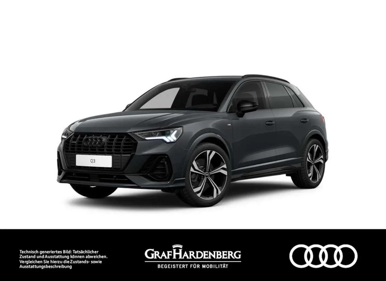 Photo 1 : Audi Q3 2023 Petrol