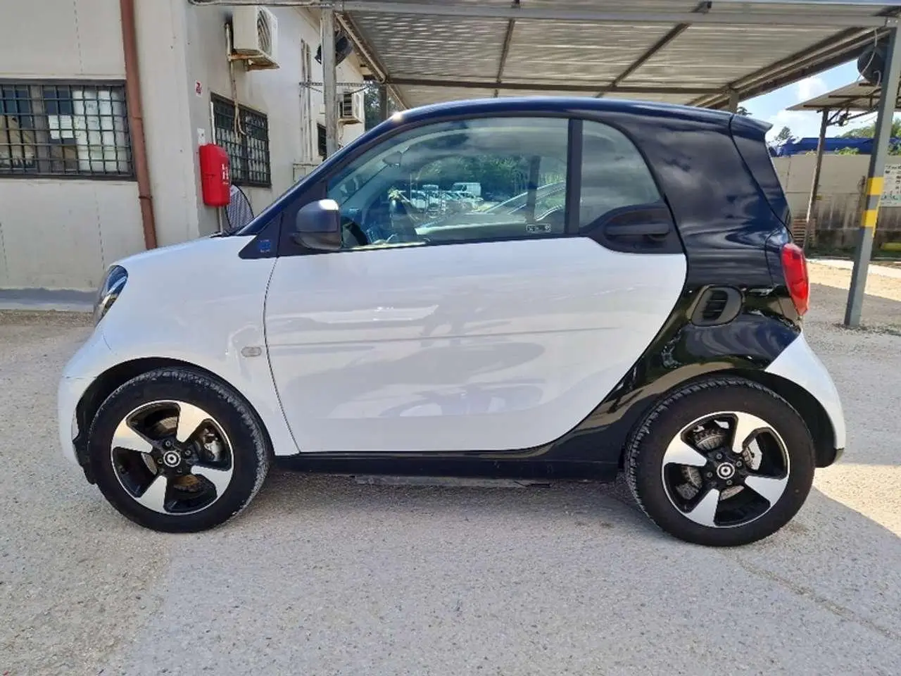 Photo 1 : Smart Fortwo 2021 Electric