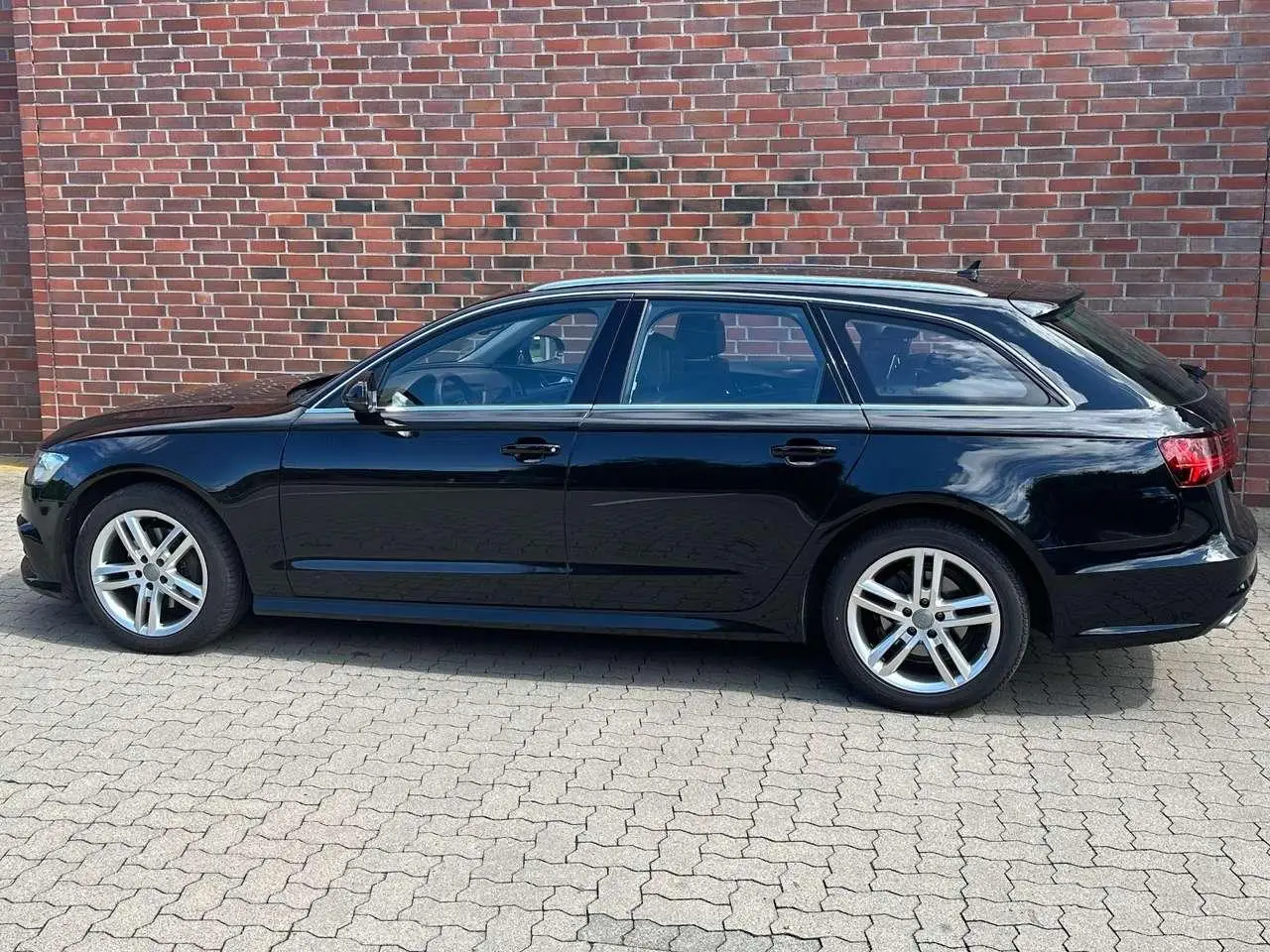 Photo 1 : Audi A6 2018 Diesel