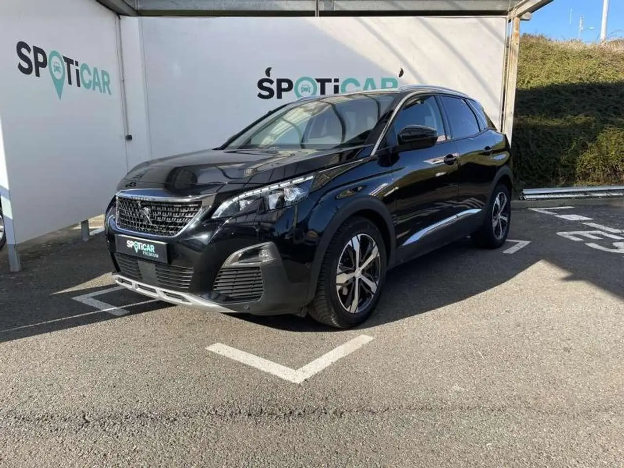 Photo 1 : Peugeot 3008 2019 Petrol