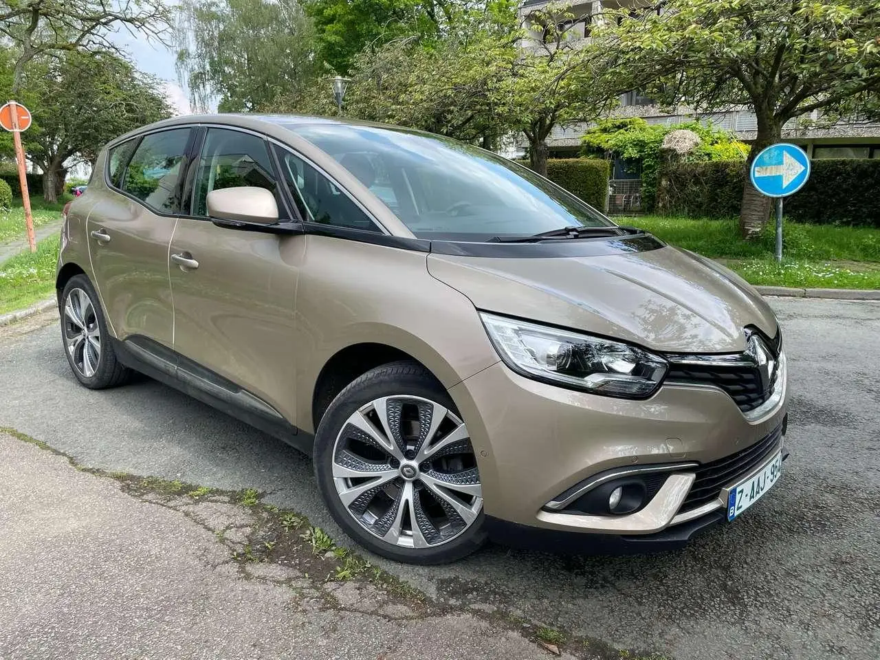 Photo 1 : Renault Scenic 2018 Petrol