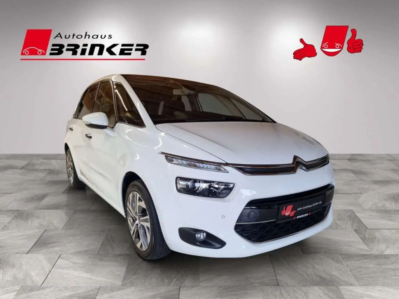 Photo 1 : Citroen C4 2015 Essence