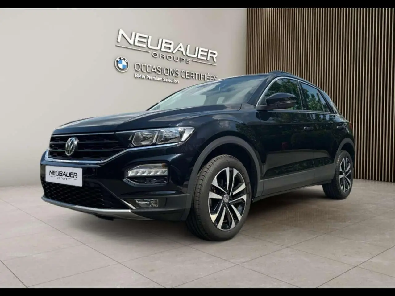 Photo 1 : Volkswagen T-roc 2019 Petrol