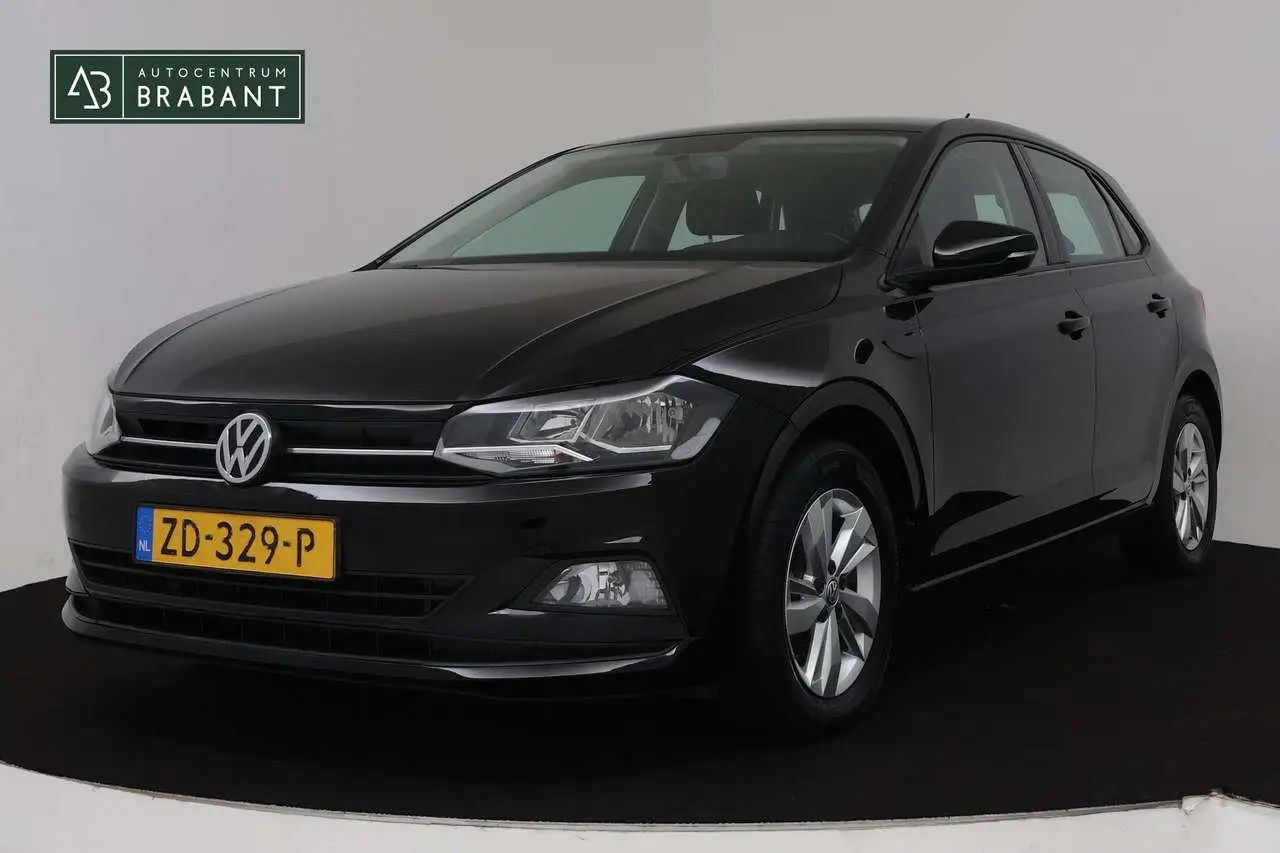 Photo 1 : Volkswagen Polo 2019 Petrol