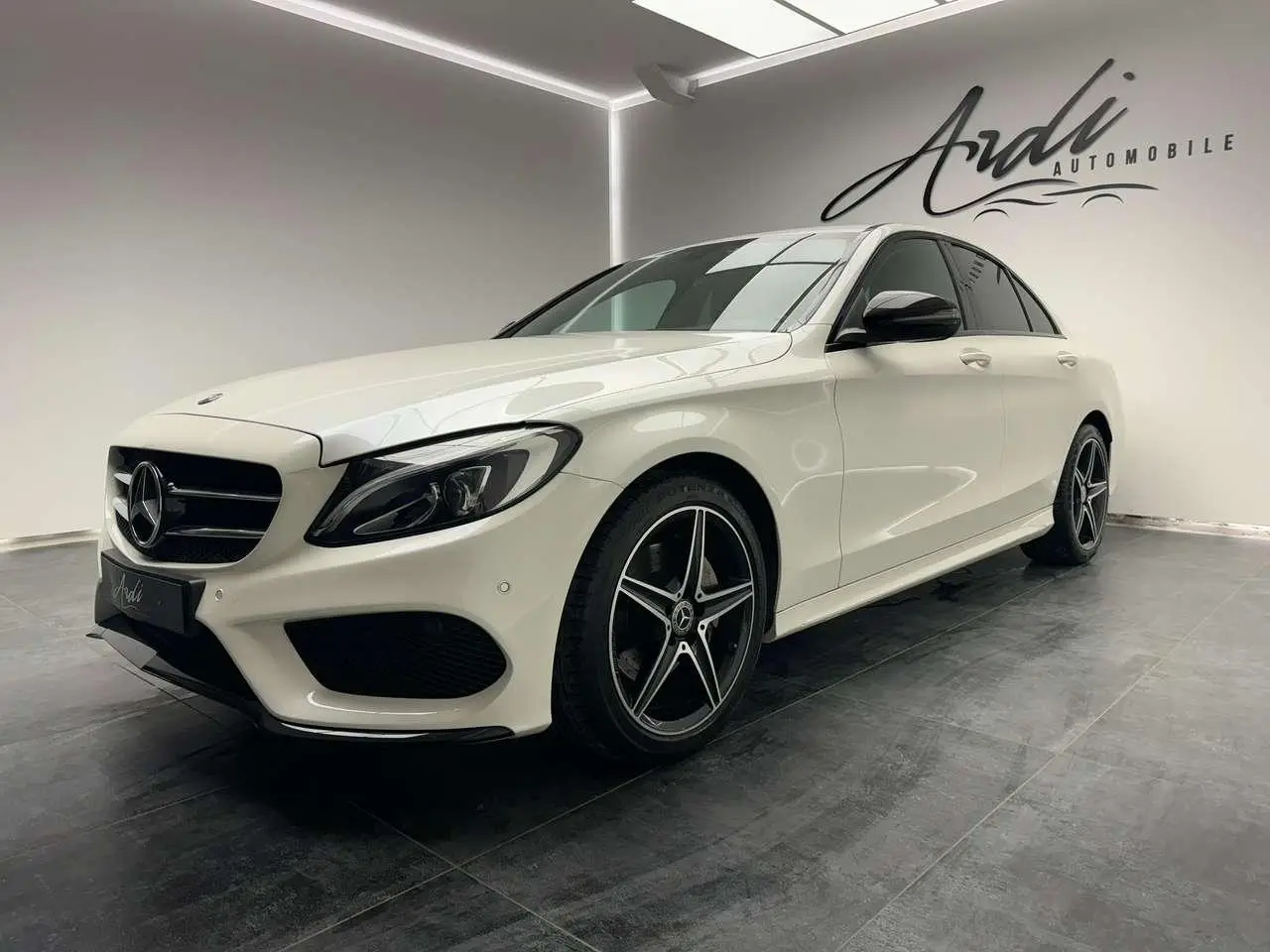 Photo 1 : Mercedes-benz Classe C 2019 Diesel