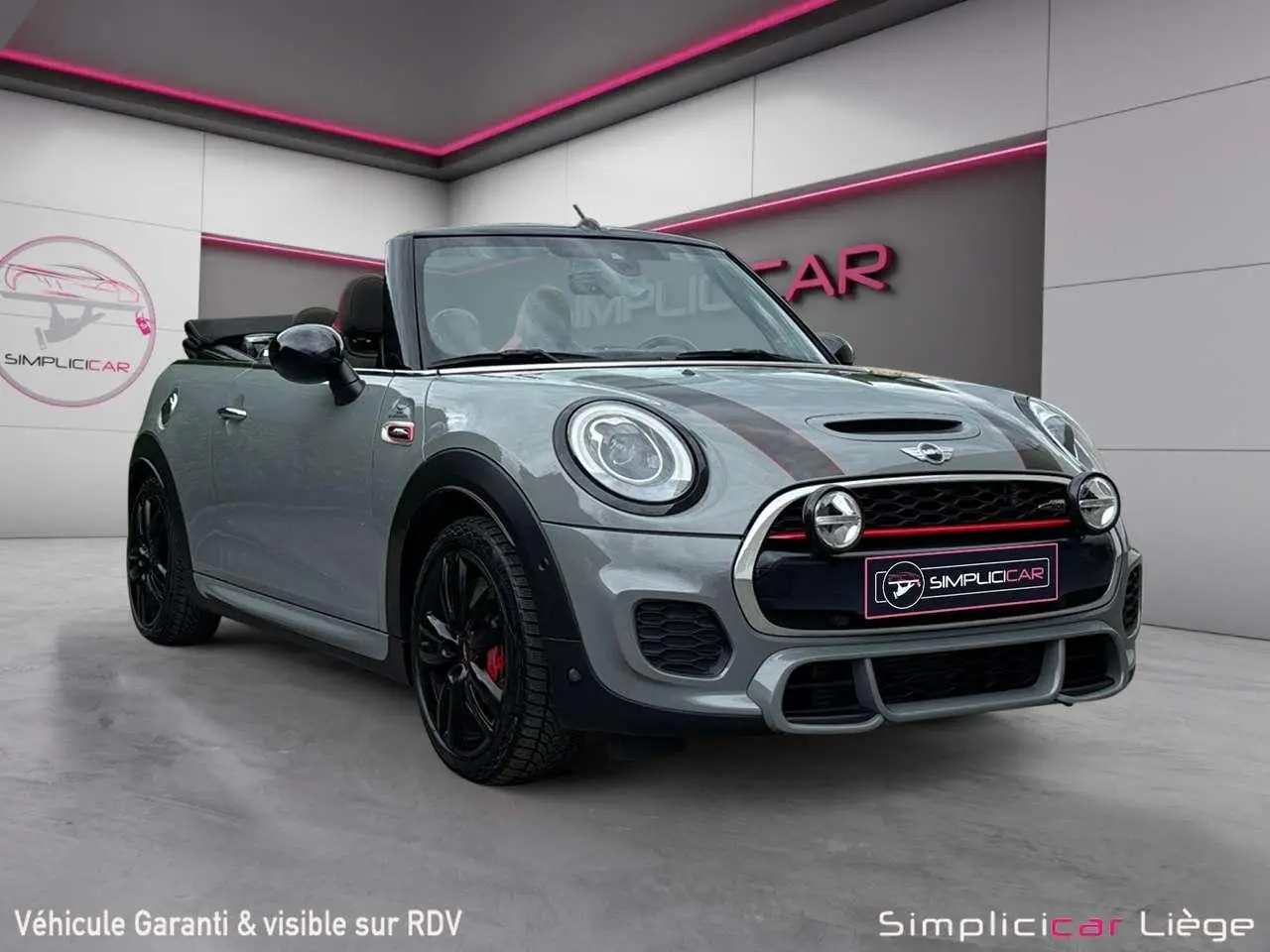 Photo 1 : Mini John Cooper Works 2018 Essence