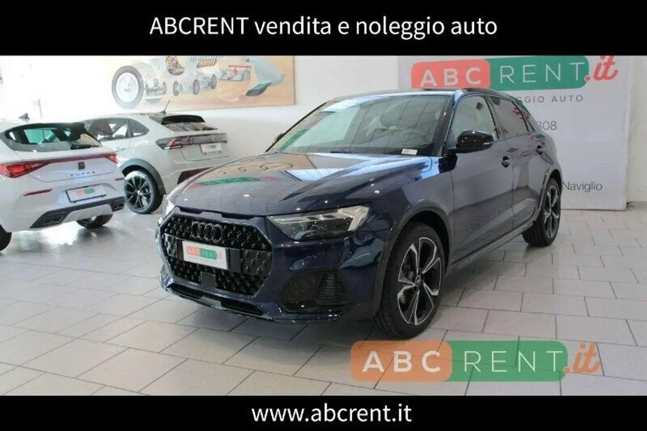 Photo 1 : Audi A1 2024 Essence