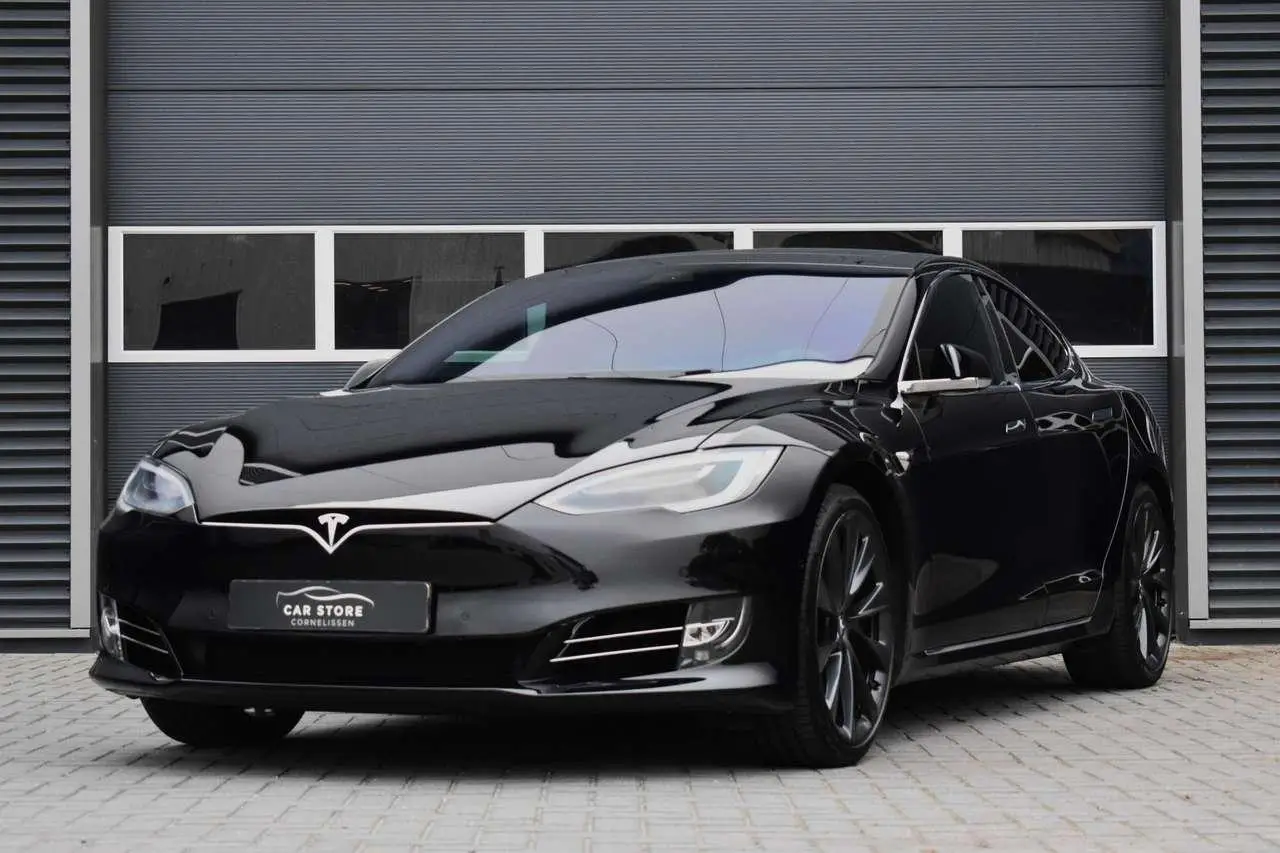 Photo 1 : Tesla Model S 2018 Electric