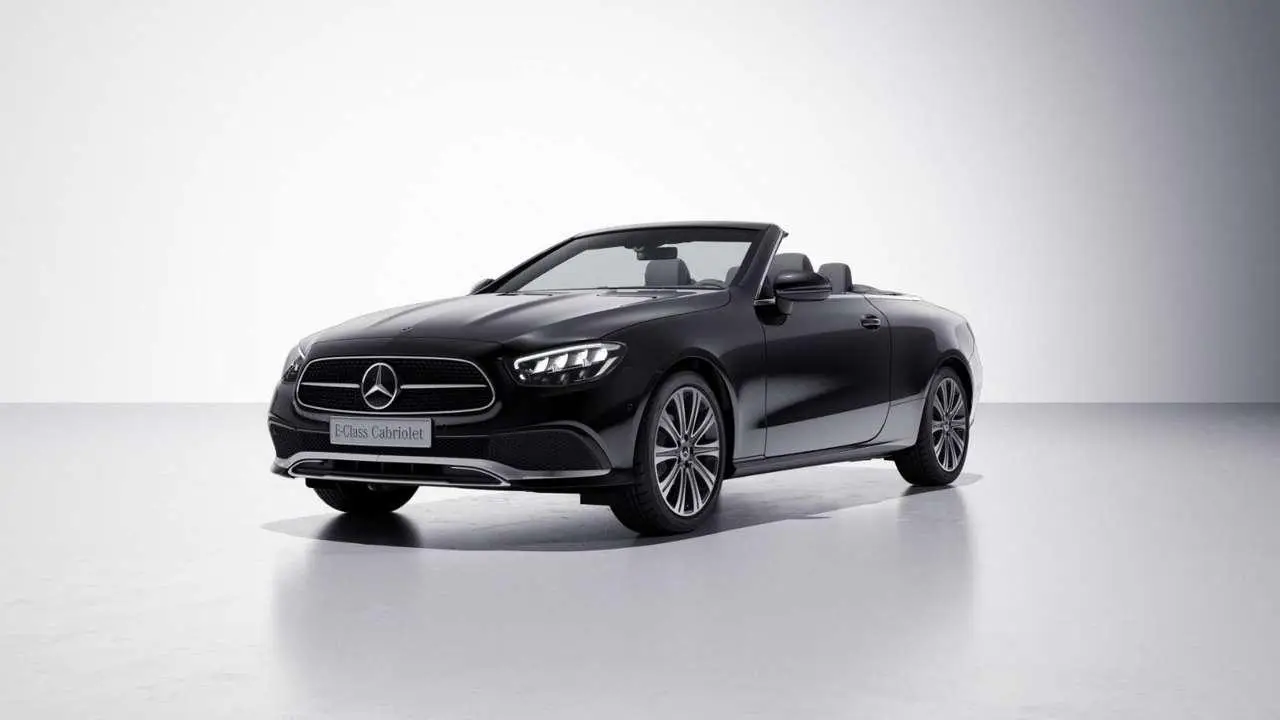 Photo 1 : Mercedes-benz Classe E 2021 Petrol