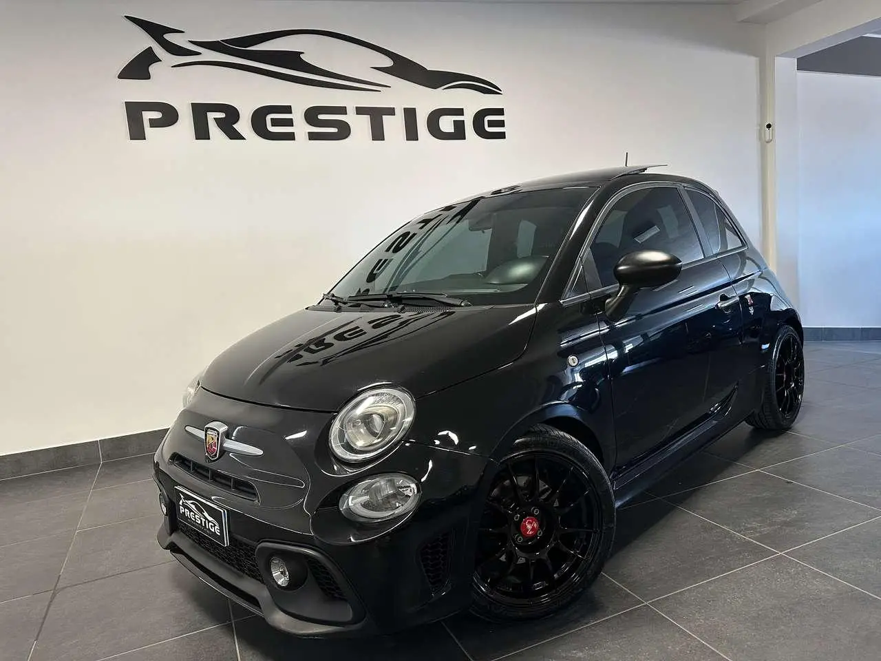 Photo 1 : Abarth 595 2020 Petrol