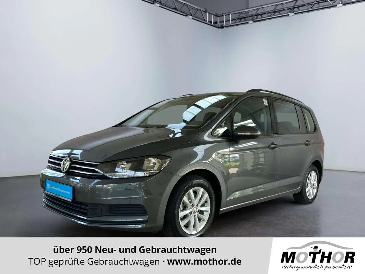 Photo 1 : Volkswagen Touran 2019 Petrol