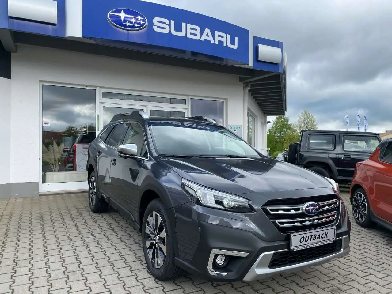 Photo 1 : Subaru Outback 2024 Petrol