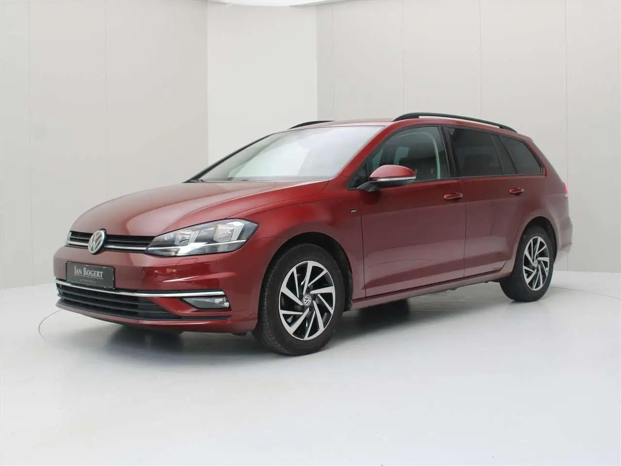 Photo 1 : Volkswagen Golf 2019 Essence