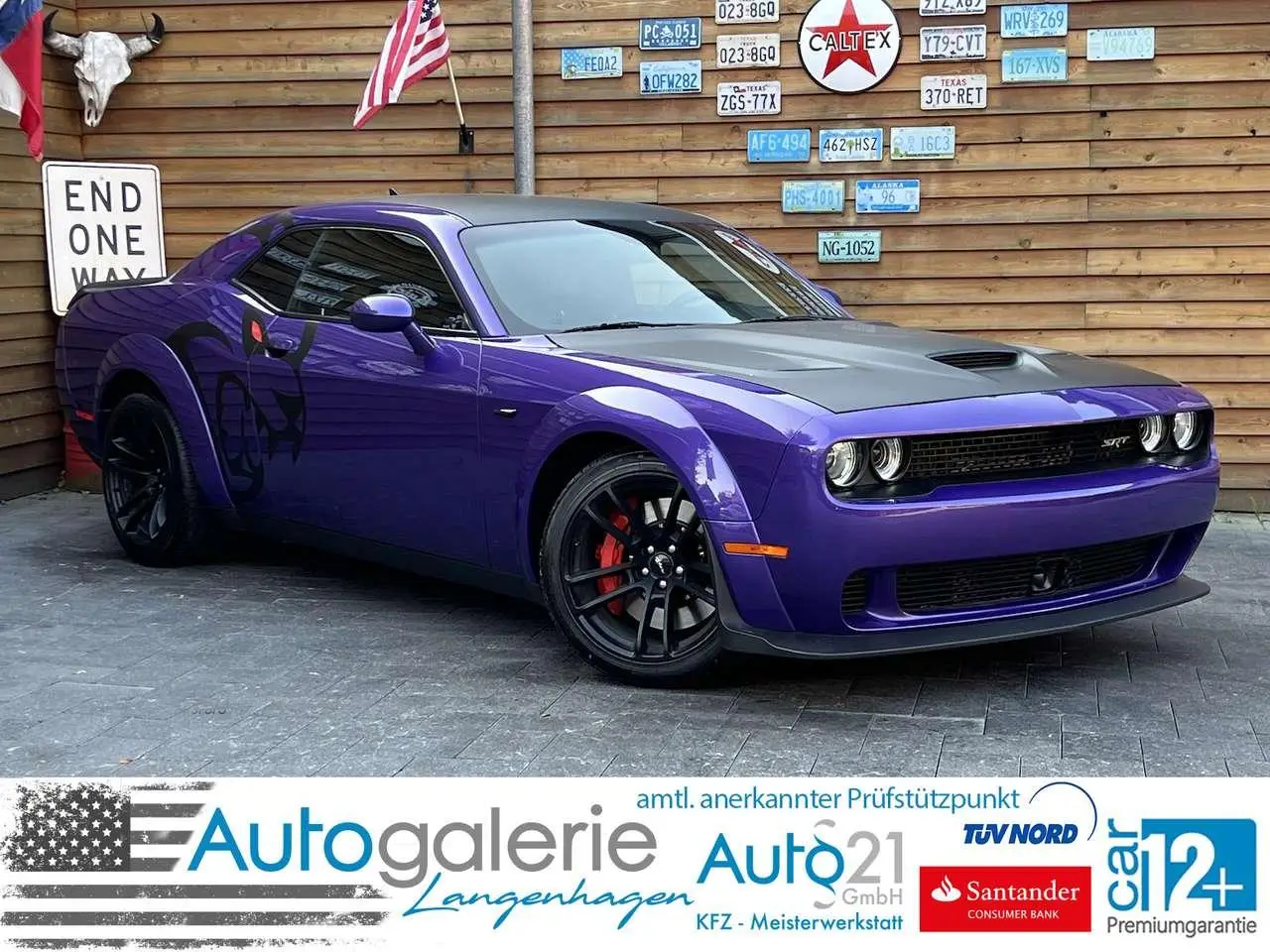 Photo 1 : Dodge Challenger 2022 Petrol