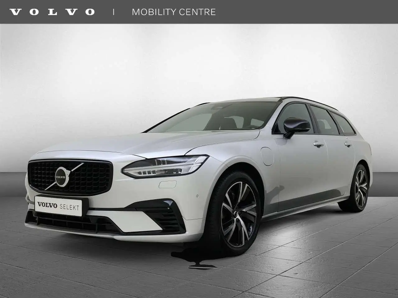 Photo 1 : Volvo V90 2022 Hybrid