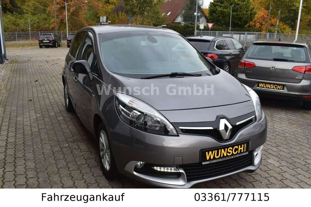 Photo 1 : Renault Scenic 2015 Diesel