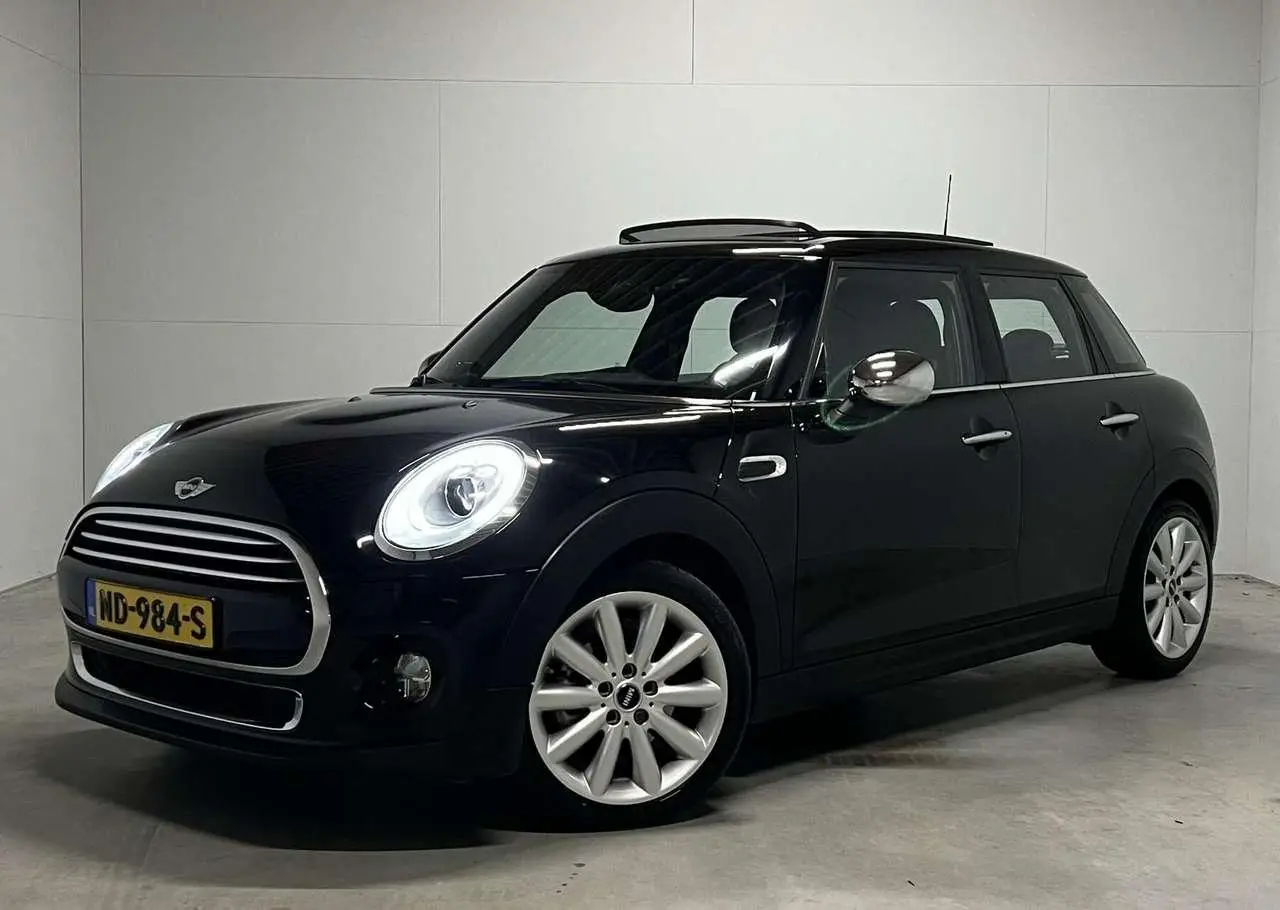 Photo 1 : Mini Cooper 2017 Petrol