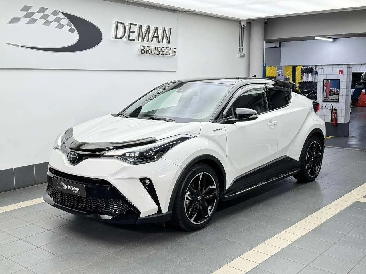 Photo 1 : Toyota C-hr 2022 Petrol